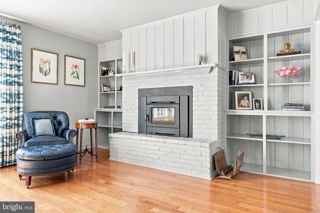 476 SCHOOL HOUSE LN, Devon, PA 19333