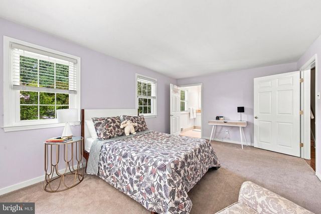 476 SCHOOL HOUSE LN, Devon, PA 19333