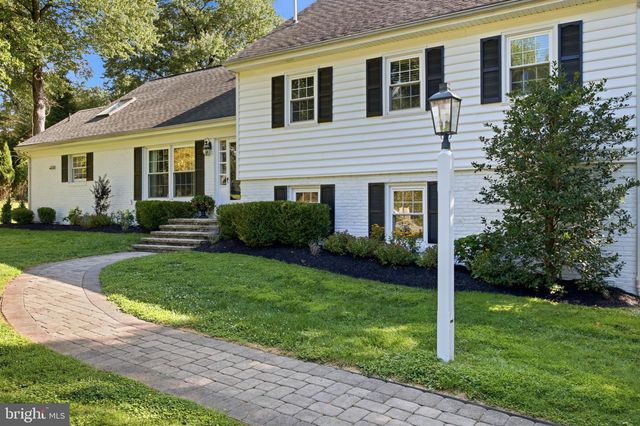476 SCHOOL HOUSE LN, Devon, PA 19333