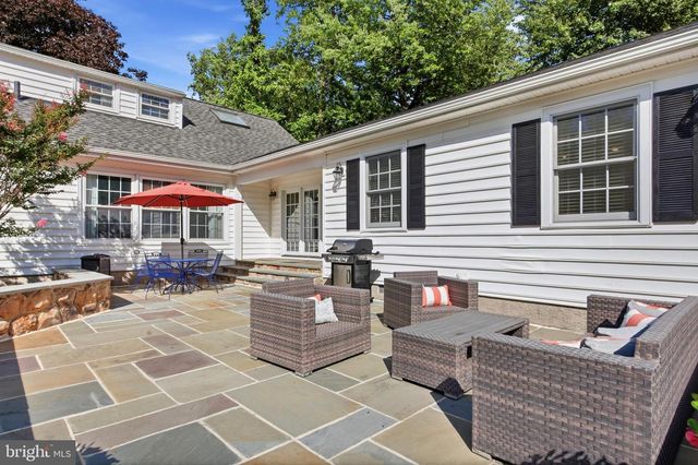 476 SCHOOL HOUSE LN, Devon, PA 19333