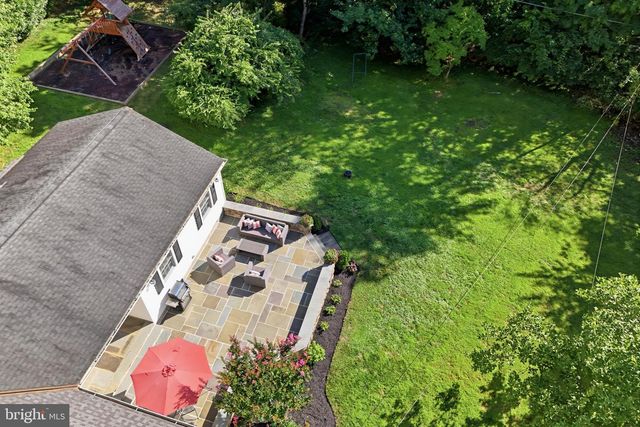 476 SCHOOL HOUSE LN, Devon, PA 19333
