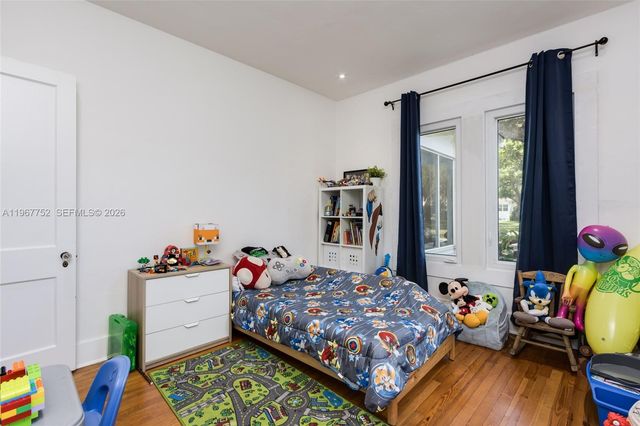 665 NE 120th St, Biscayne Park, FL 33161