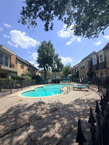 1351 Mardi Lane, Houston, TX 77055