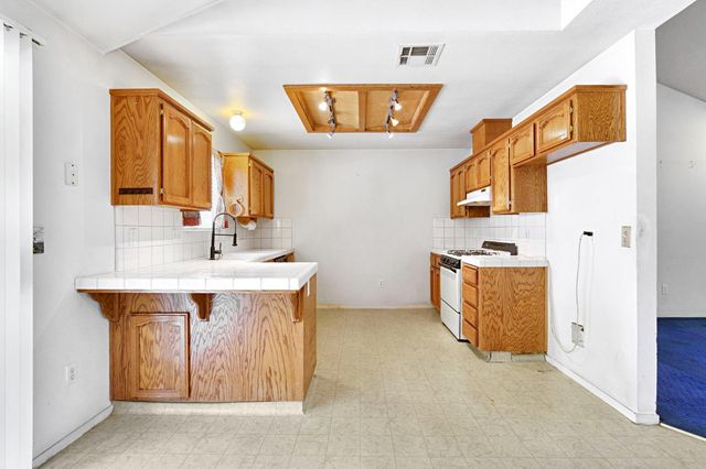 19609 Claremont Road, Madera, CA 93638