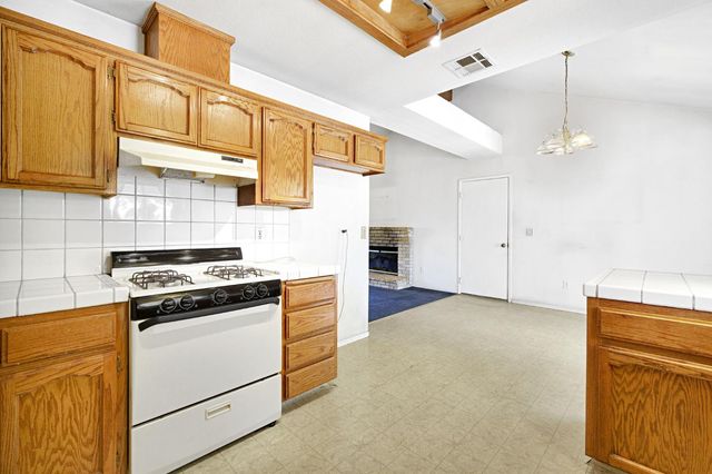 19609 Claremont Road, Madera, CA 93638