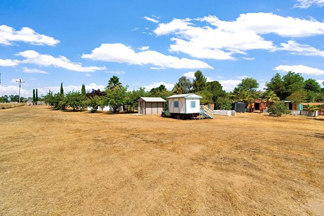 19609 Claremont Road, Madera, CA 93638