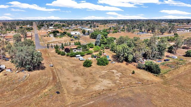 19609 Claremont Road, Madera, CA 93638