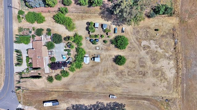 19609 Claremont Road, Madera, CA 93638