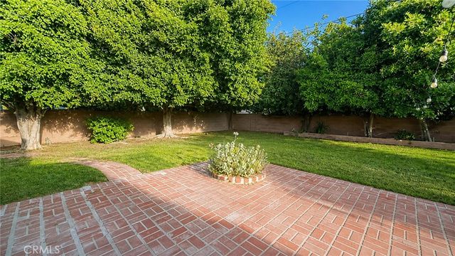16508 Knapp, North Hills, CA 91343