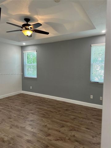 15673 SW 39th St 235, Miramar, FL 33027