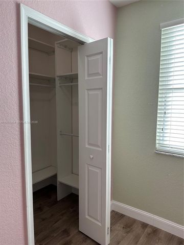 15673 SW 39th St 235, Miramar, FL 33027