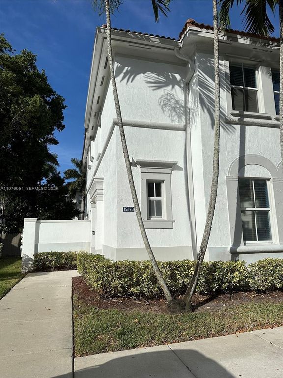15673 SW 39th St 235, Miramar, FL 33027