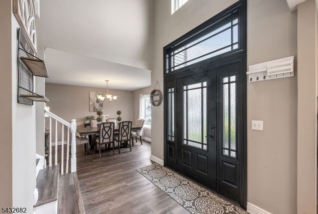 9 FOX CHASE ROAD, Jefferson Twp., NJ 07438