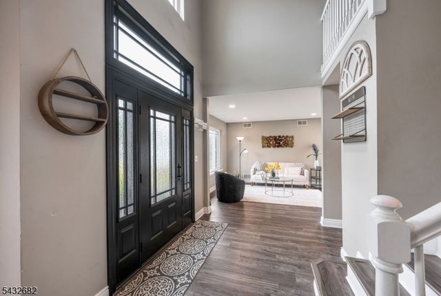 9 FOX CHASE ROAD, Jefferson Twp., NJ 07438