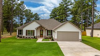 12124 Pinecrest Drive, Flint, TX 75762