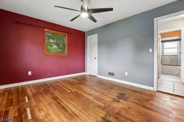 42 Daka Ct, Bloomfield Twp., NJ 07003