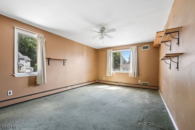 42 Daka Ct, Bloomfield Twp., NJ 07003