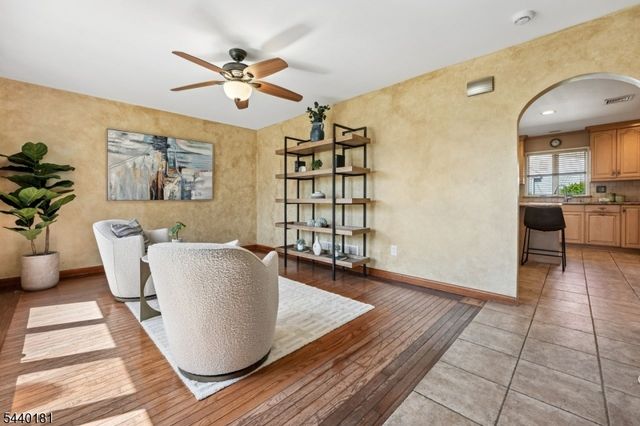 42 Daka Ct, Bloomfield Twp., NJ 07003
