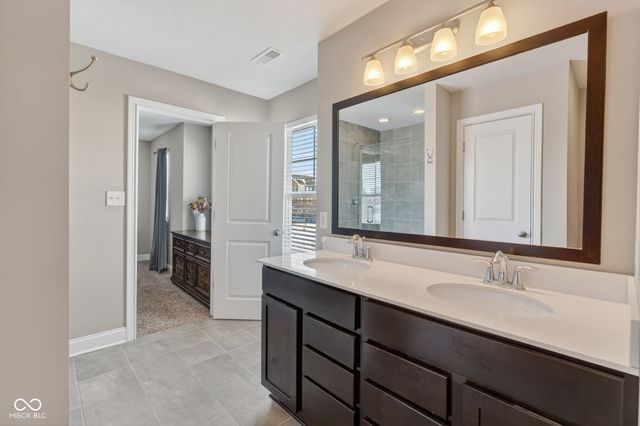 6195 Andrews Way, Whitestown, IN 46075