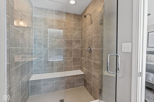 6195 Andrews Way, Whitestown, IN 46075