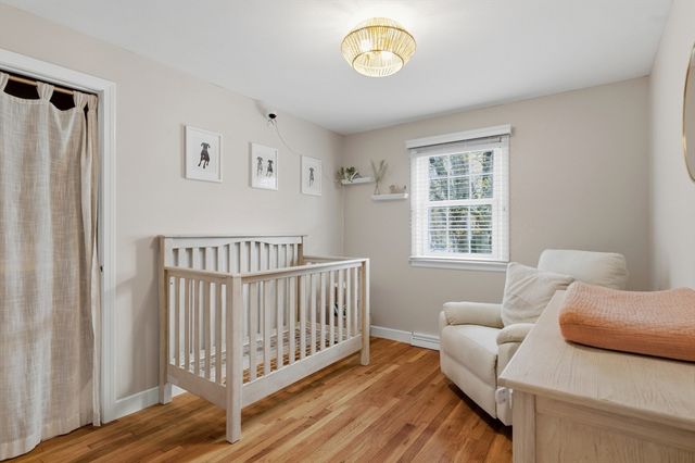8 Bicknell St, Foxboro, MA 02035