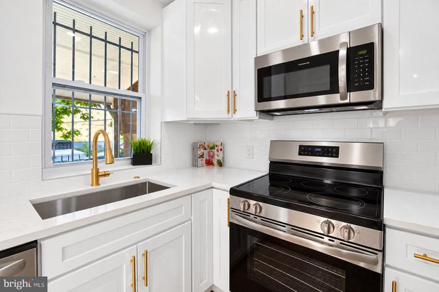 5412 9TH ST NW, Washington, DC 20011