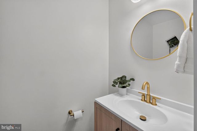 5412 9TH ST NW, Washington, DC 20011