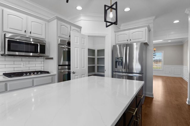 7684 Cainsville Pike, Lascassas, TN 37085