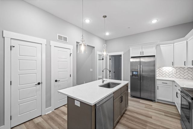 428 Centre St, Pleasant View, TN 37146
