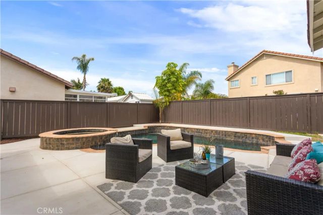 230 Del Mesa, Oceanside, CA 92058