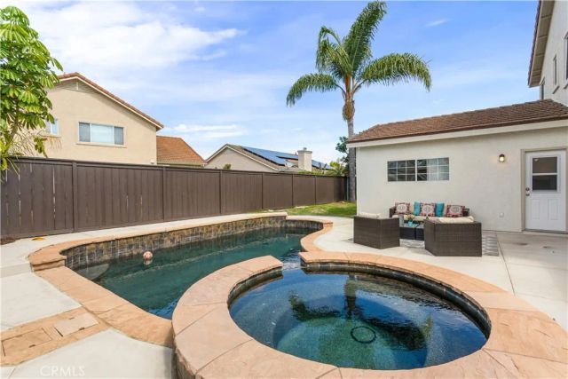 230 Del Mesa, Oceanside, CA 92058