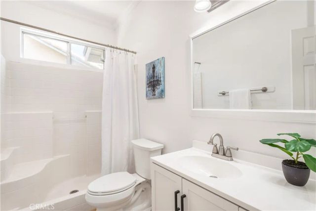 230 Del Mesa, Oceanside, CA 92058
