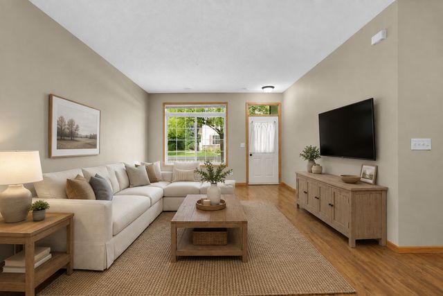 4703 Blaine Avenue, Inver Grove Heights, MN 55076