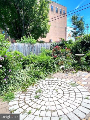 2361 N 3RD ST, Philadelphia, PA 19133
