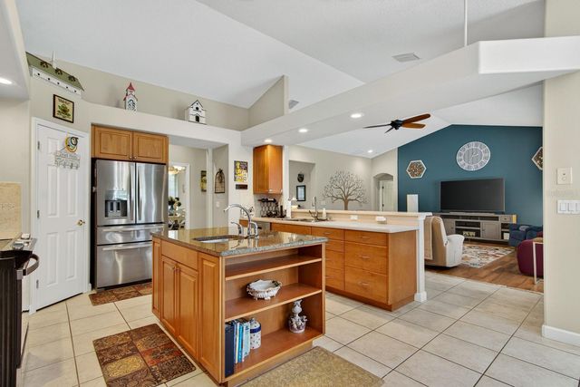 6130 BRIDLEFORD DRIVE, Wesley Chapel, FL 33545