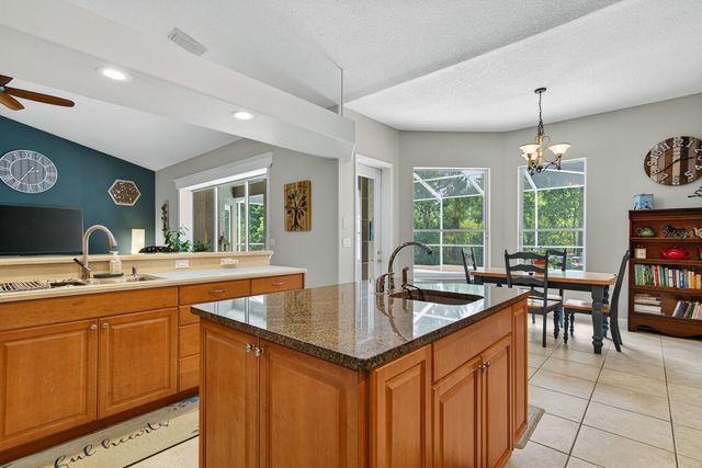 6130 BRIDLEFORD DRIVE, Wesley Chapel, FL 33545