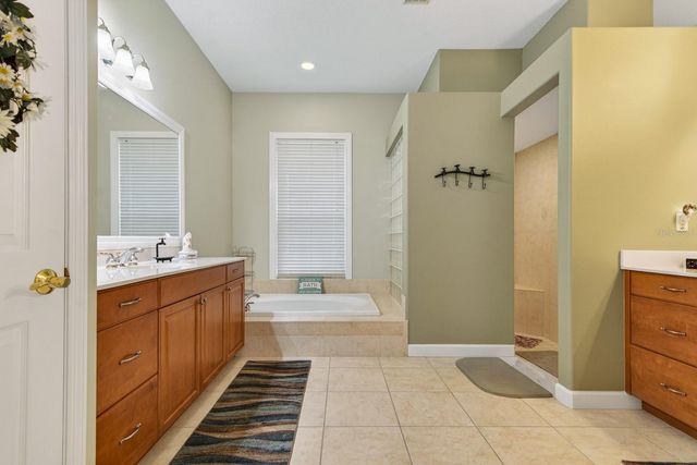 6130 BRIDLEFORD DRIVE, Wesley Chapel, FL 33545