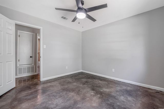 18 Arbor Oaks Drive, Sherwood, AR 72120