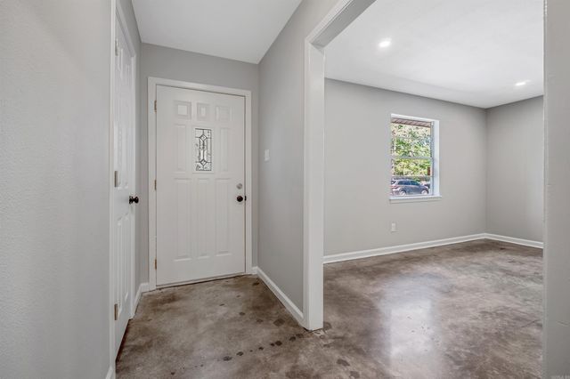 18 Arbor Oaks Drive, Sherwood, AR 72120