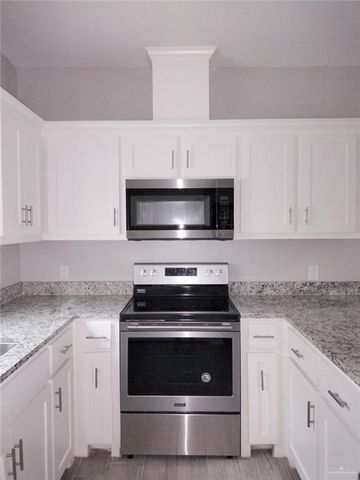1916 E Redbud Lane 4, Weslaco, TX 78596