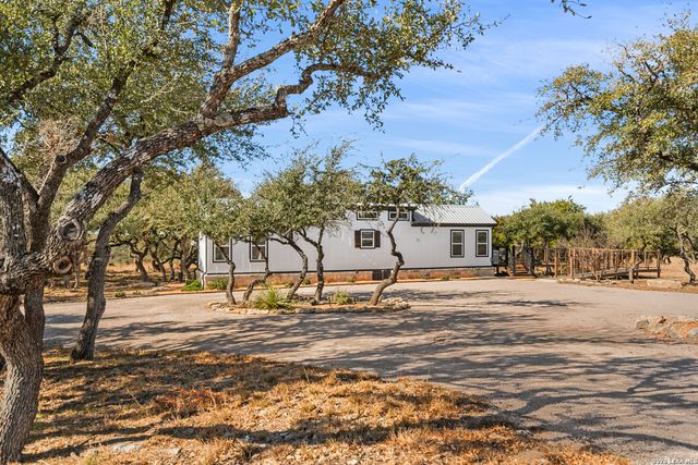 292 Fossil Ridge, Boerne, TX 78006