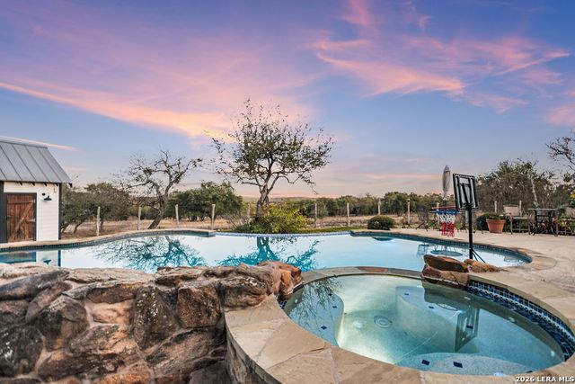 292 Fossil Ridge, Boerne, TX 78006