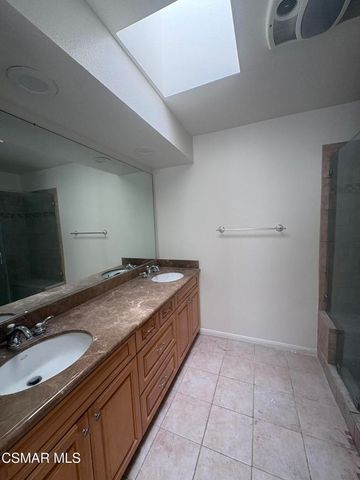 30406 Passageway Place, Agoura Hills, CA 91301