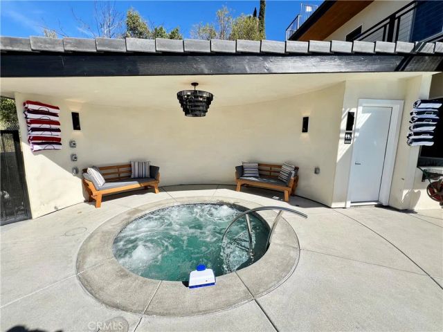 23443 Balmoral Lane E, West Hills, CA 91307