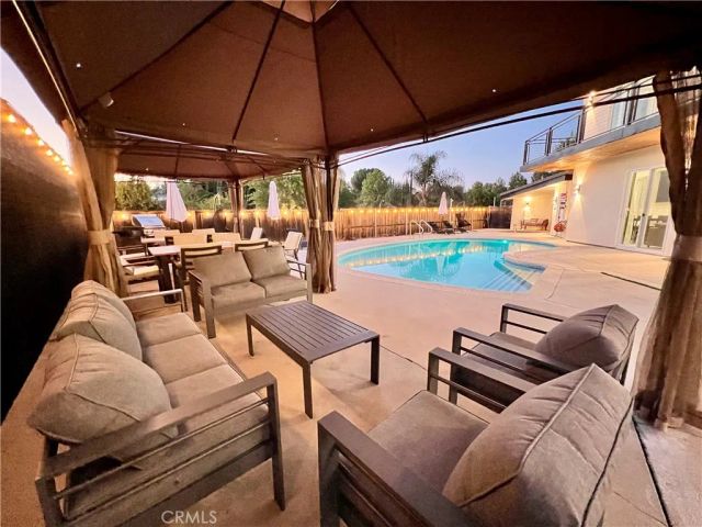 23443 Balmoral Lane E, West Hills, CA 91307