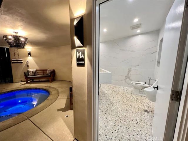 23443 Balmoral Lane E, West Hills, CA 91307