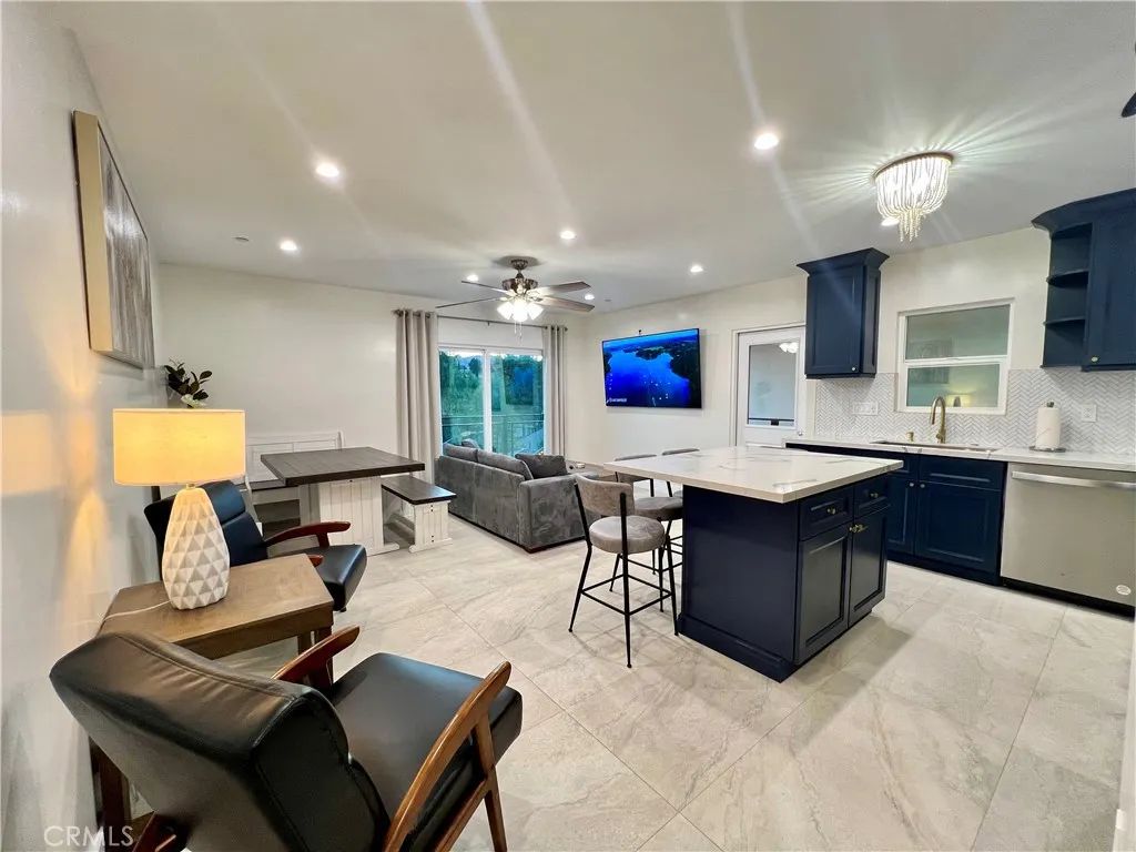 23443 Balmoral Lane E, West Hills, CA 91307