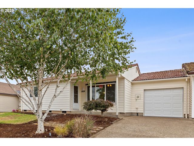 1804 N ALDERSGATE Ln, Newberg, OR 97132