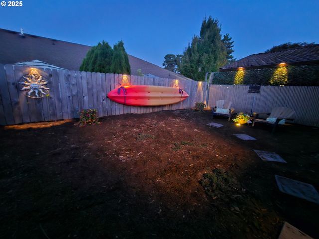 1804 N ALDERSGATE Ln, Newberg, OR 97132