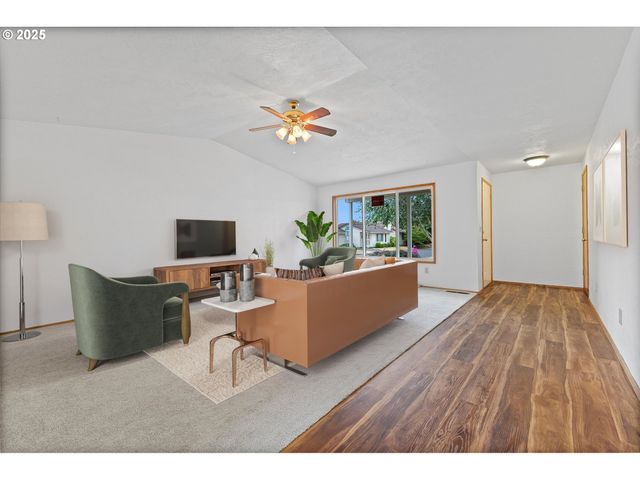 1804 N ALDERSGATE Ln, Newberg, OR 97132